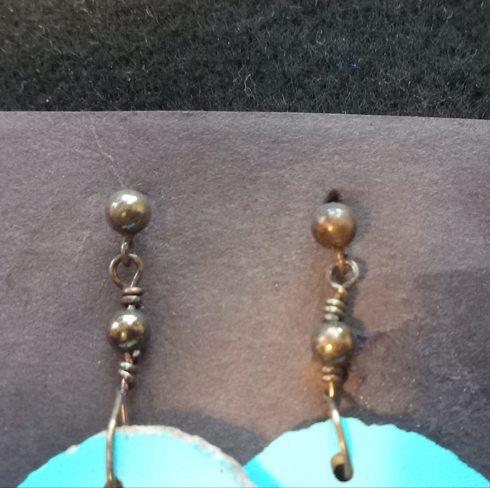Hand-Painted Deer Antler NAVAJO Eagle Earrings - Picture 6 of 7